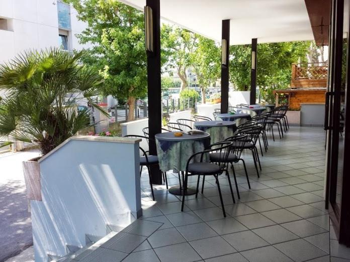 Hotel Penny ريميني المظهر الخارجي الصورة